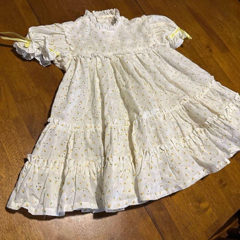Vintage Handmade Baby Girls Cottage Yellow Floral Embroidered Eyelet Dress 12M